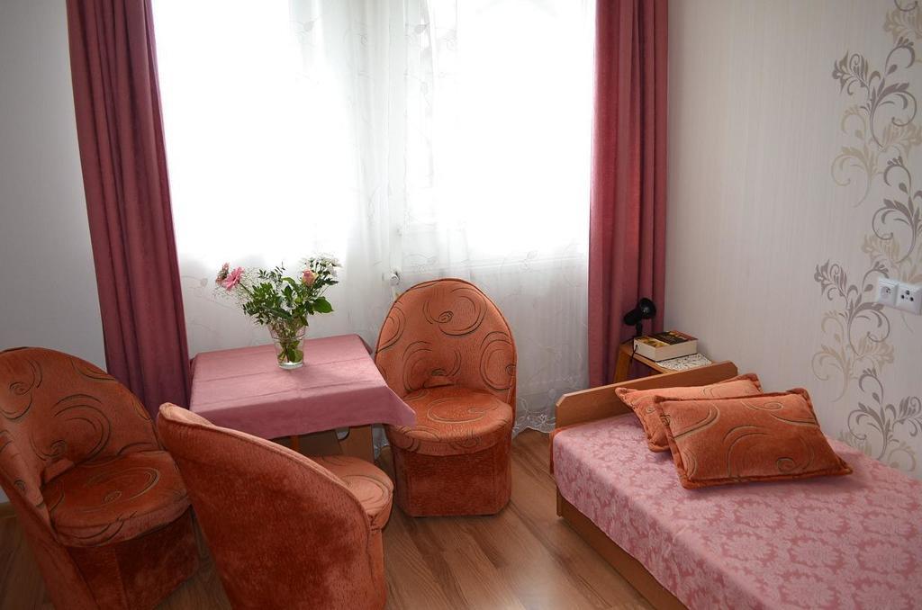 Dom Goscinny "Berberys" Rewal Quarto foto